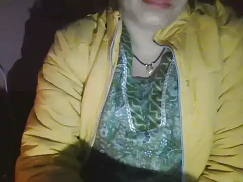 Snapshot of Hot-shanvi chatting on 14, 1, 2026 Hot-shanvi online show from 14, 1, 2026