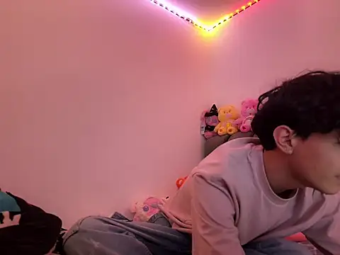 Snapshot of Calacran chatting on 5, 1, 2025 Calacran online show from 5, 1, 2025