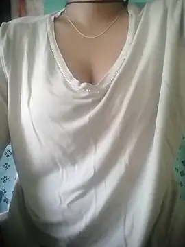 Snapshot of muskan-Sharma chatting on 15, 10, 2025 muskan-Sharma online show from 15, 10, 2025