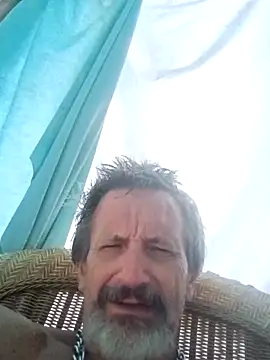 Snapshot of Cloudin_around chatting on 26, 9, 2025 Cloudin around online show from 26, 9, 2025