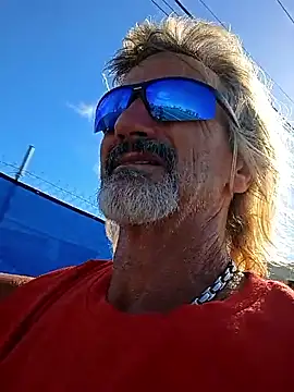 Snapshot of Cloudin_around chatting on 13, 6, 2026 Cloudin around online show from 13, 6, 2026