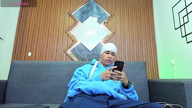 Snapshot of anyelo_waller chatting on 11, 1, 2025 anyelo waller online show from 11, 1, 2025