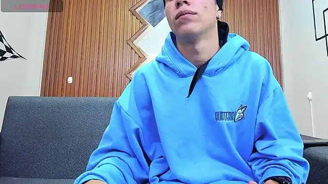 Snapshot of anyelo_waller chatting on 11, 1, 2025 anyelo waller online show from 11, 1, 2025