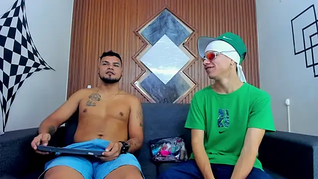 Snapshot of anyelo_waller chatting on 28, 2, 2025 anyelo waller online show from 28, 2, 2025