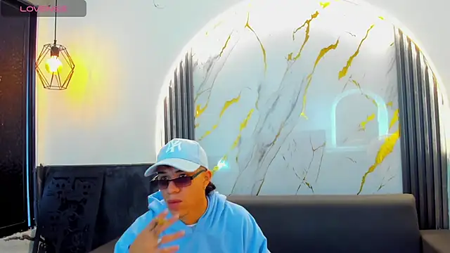 Snapshot of anyelo_waller chatting on 28, 9, 2025 anyelo waller online show from 28, 9, 2025