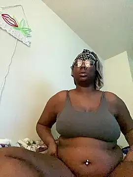 Snapshot of DamnBubbles chatting on 10, 1, 2026 DamnBubbles online show from 10, 1, 2026