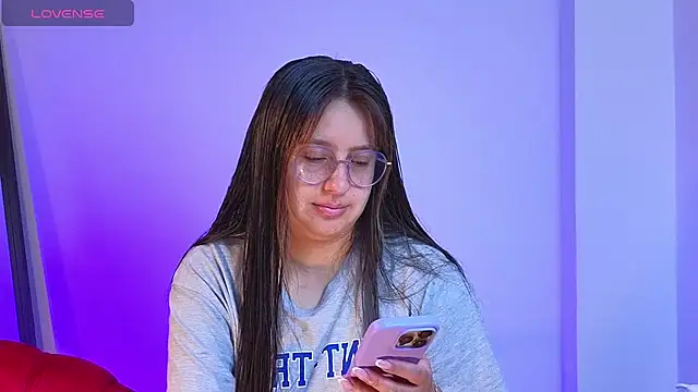 Snapshot of Gretta_Hot chatting on 6, 10, 2025 Gretta Hot online show from 6, 10, 2025