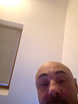 Snapshot of Insaneman1 chatting on 19, 2, 2026 Insaneman1 online show from 19, 2, 2026