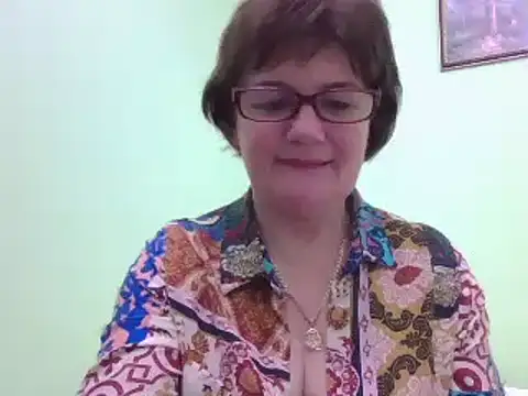 Snapshot of Galina5630 chatting on 2, 3, 2025 Galina5630 online show from 2, 3, 2025