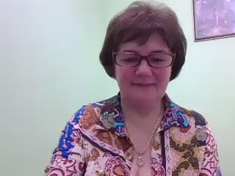 Snapshot of Galina5630 chatting on 8, 3, 2025 Galina5630 online show from 8, 3, 2025