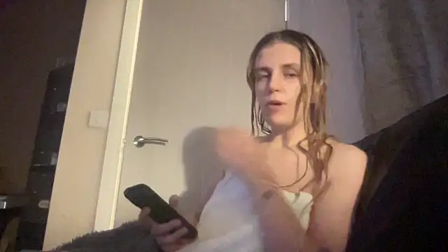 Snapshot of dixie_leigh chatting on 1, 3, 2026 dixie leigh online show from 1, 3, 2026