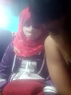 Snapshot of YourHotRandi chatting on 10, 1, 2026 YourHotRandi online show from 10, 1, 2026