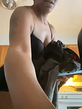 Snapshot of Yoshibaby2670 chatting on 16, 2, 2025 Yoshibaby2670 online show from 16, 2, 2025