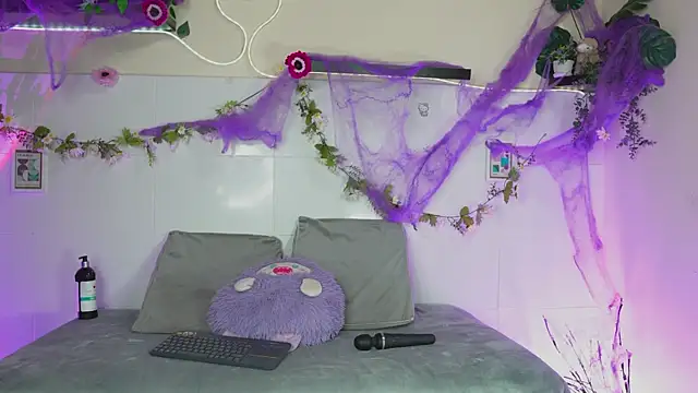 bri cullen online show from 24, 10, 2025