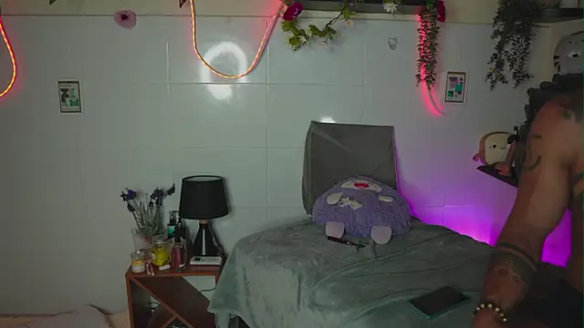 bri cullen online show from 18, 5, 2026