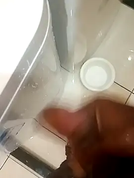 Snapshot of rodrig2107 chatting on 25, 2, 2026 rodrig2107 online show from 25, 2, 2026