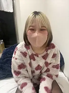 Snapshot of Hikaru-chan chatting on 9, 2, 2025 Hikaru-chan online show from 9, 2, 2025