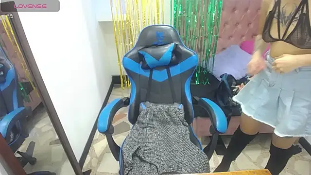 Anniee x online show from 15, 3, 2025