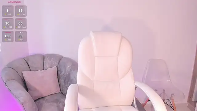Snapshot of NiiaEvanss chatting on 29, 1, 2025 NiiaEvanss online show from 29, 1, 2025
