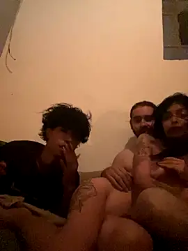 Snapshot of LawrencyLarry chatting on 18, 10, 2025 LawrencyLarry online show from 18, 10, 2025