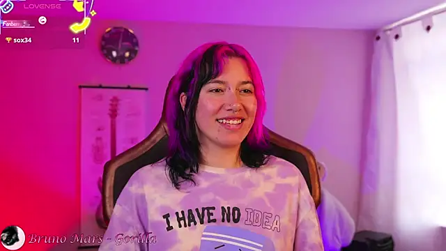 Snapshot of _zephyr_ chatting on 28, 9, 2025 zephyr online show from 28, 9, 2025