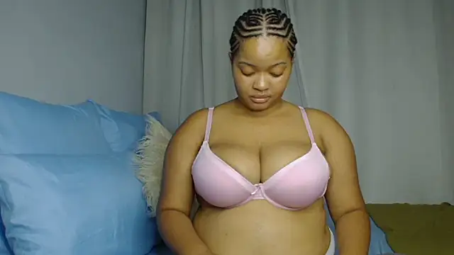 Snapshot of sexytinashe21 chatting on 11, 3, 2025 sexytinashe21 online show from 11, 3, 2025