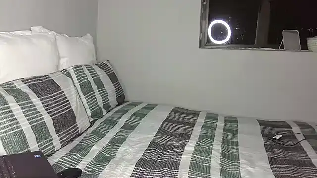 Snapshot of sexytinashe21 chatting on 11, 9, 2025 sexytinashe21 online show from 11, 9, 2025