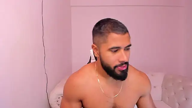 Santiago huntt online show from 5, 2, 2025