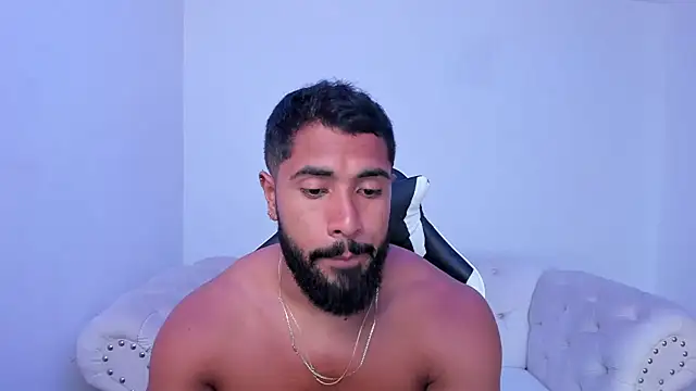 Santiago huntt online show from 31, 10, 2025