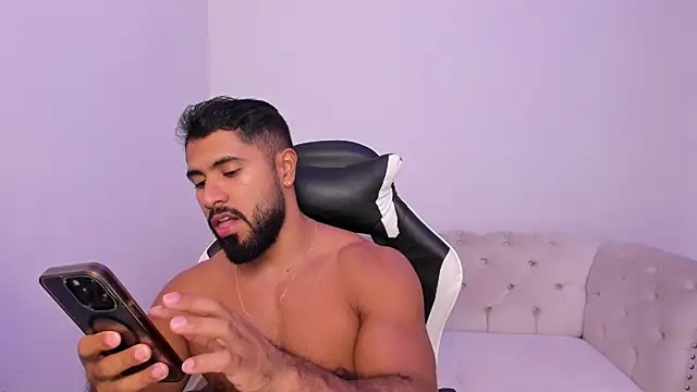 Santiago huntt online show from 2, 3, 2026