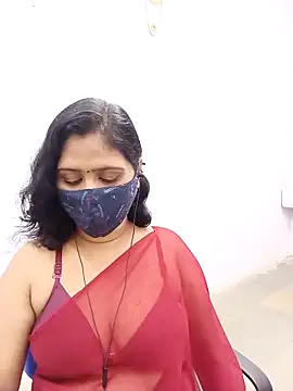 Snapshot of Lucky-Deepthi chatting on 5, 3, 2025 Lucky-Deepthi online show from 5, 3, 2025