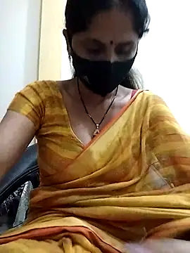 Snapshot of priyancyfun chatting on 8, 3, 2025 priyancyfun online show from 8, 3, 2025