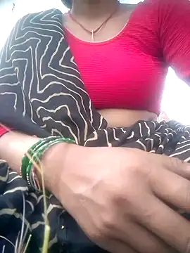 Snapshot of Amaya_Bajwa chatting on 11, 10, 2025 Amaya Bajwa online show from 11, 10, 2025