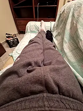 Snapshot of ziotony98 chatting on 11, 11, 2025 ziotony98 online show from 11, 11, 2025