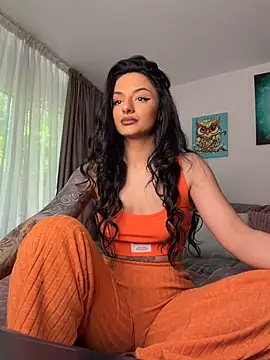 NNNoire online show from 15, 5, 2026