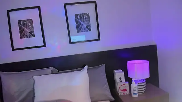 Snapshot of vi_anaya chatting on 4, 2, 2026 vi anaya online show from 4, 2, 2026