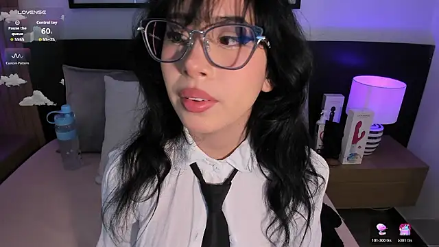 Snapshot of vi_anaya chatting on 8, 2, 2026 vi anaya online show from 8, 2, 2026