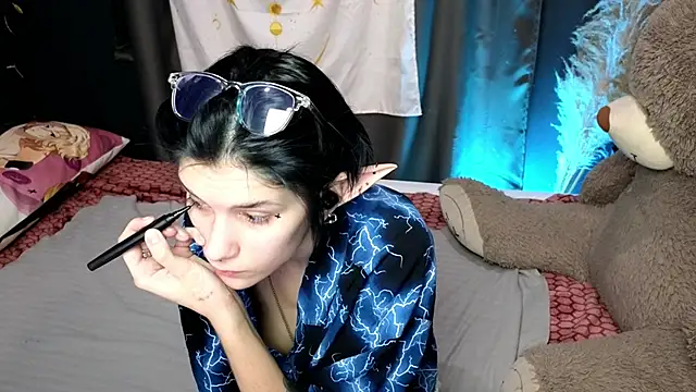 Hyeon Jin online show from 13, 1, 2025