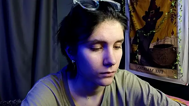 Hyeon Jin online show from 3, 2, 2025