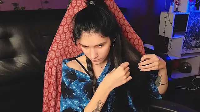 Hyeon Jin online show from 13, 2, 2025