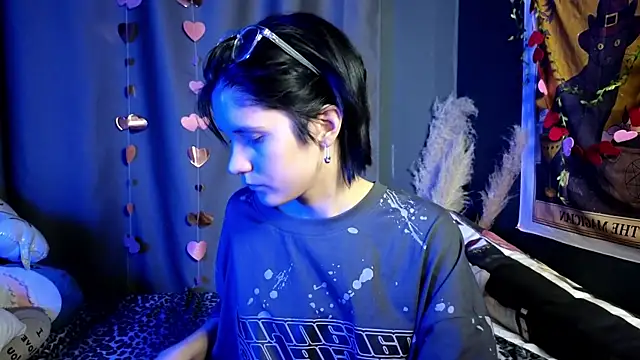 Hyeon Jin online show from 23, 2, 2025