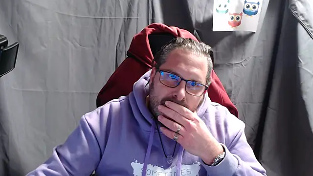 Snapshot of Streamlove77 chatting on 8, 1, 2025 Streamlove77 online show from 8, 1, 2025