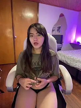 Snapshot of Camila_pinkk chatting on 15, 3, 2025 Camila pinkk online show from 15, 3, 2025