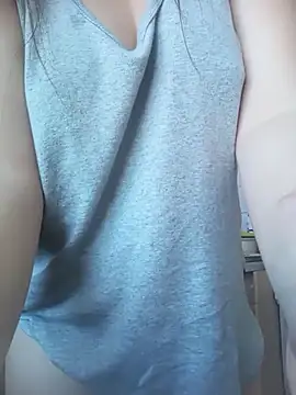 Lauren Amabel online show from 27, 3, 2026