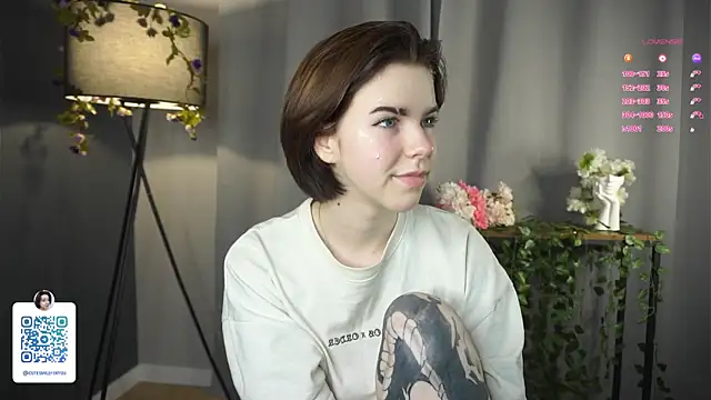 OdiliaHartnell online show from 11, 3, 2025