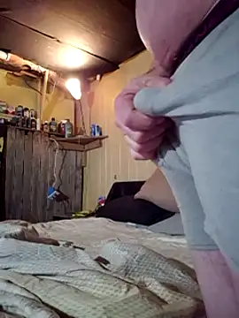 Snapshot of hesjustafriend chatting on 24, 2, 2025 hesjustafriend online show from 24, 2, 2025