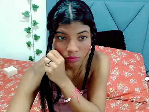 Snapshot of mia_grey01 chatting on 23, 2, 2025 mia grey01 online show from 23, 2, 2025