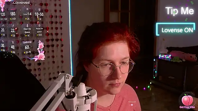 LesyaOxi online show from 8, 2, 2025