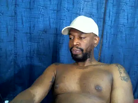 Snapshot of strong__anthony chatting on 14, 1, 2025 strong anthony online show from 14, 1, 2025