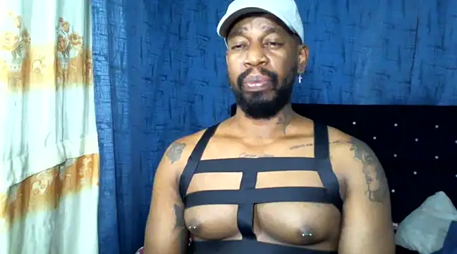 Snapshot of strong__anthony chatting on 1, 2, 2025 strong anthony online show from 1, 2, 2025